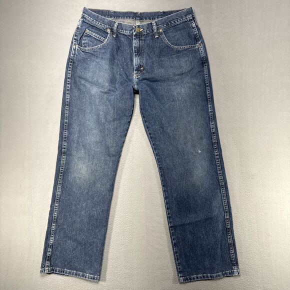 Wrangler‎ Jeans Mens Sz 33x30* Blue Distressed Cowboy Western Workwear Denim - Picture 1 of 9